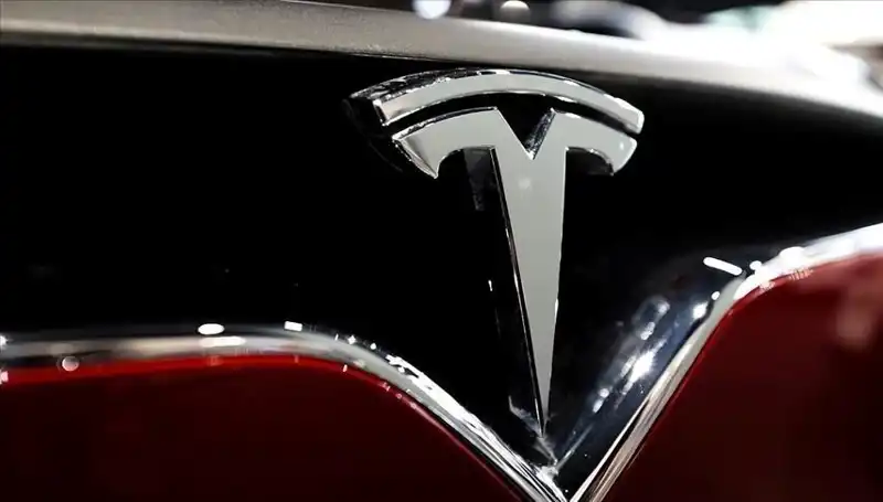 Tesla’da Ucuz Model Tartışmaları: HW3 Sahiplerinin FSD Beklentileri Artıyor