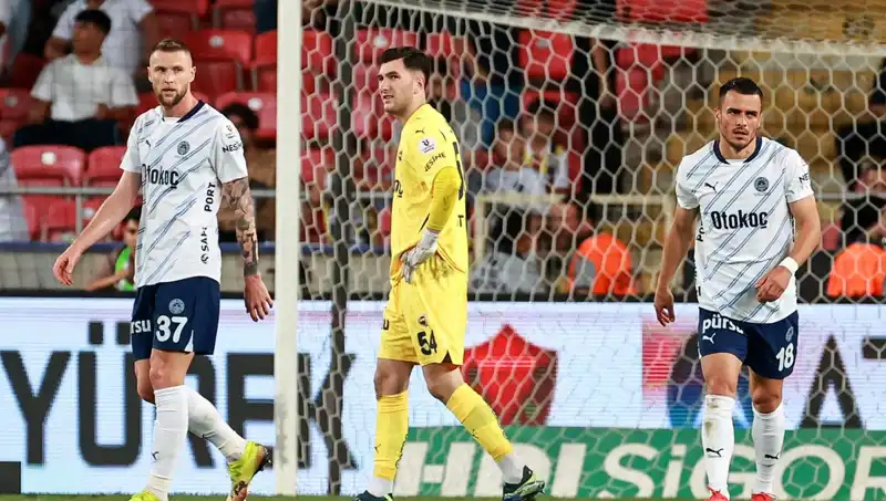 Fenerbahçe'nin Tarihi Çöküşü: Tüm Takvim Değişti!