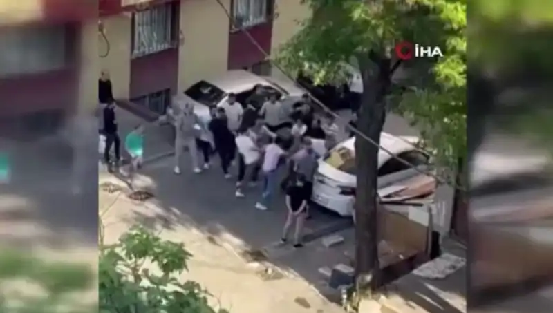 Kapıları Zorlayan Madde Bağımlısına Meydan Dayağı: Olayın Ardındaki Gerçekler