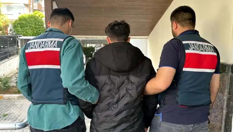 Türkiye’de Dolandırıcılara Darbe: 4 İlde 35 Kişi Tutuklandı!