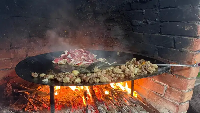 Türkiye'nin Dört Bir Yanından Gelenek: Dualı Güveç Festivali Heyecanı