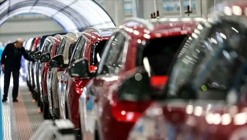 2023 Yılının En Çok Satan Otomobil Modelleri: Renk, Motor ve Yakıt Seçenekleri