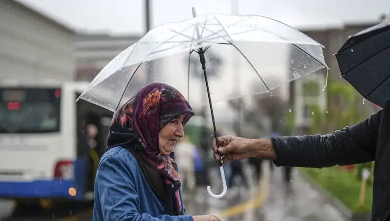 Ülke Genelinde Gök Gürültülü Sağanak Yağışlar Bekleniyor: Bugün Hava Nasıl Olacak?
