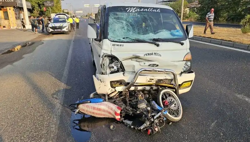 Aydın'da Trajik Kaza: Motosiklet Sürücüsü Kamyonetle Çarpışmanın Kurbanı Oldu