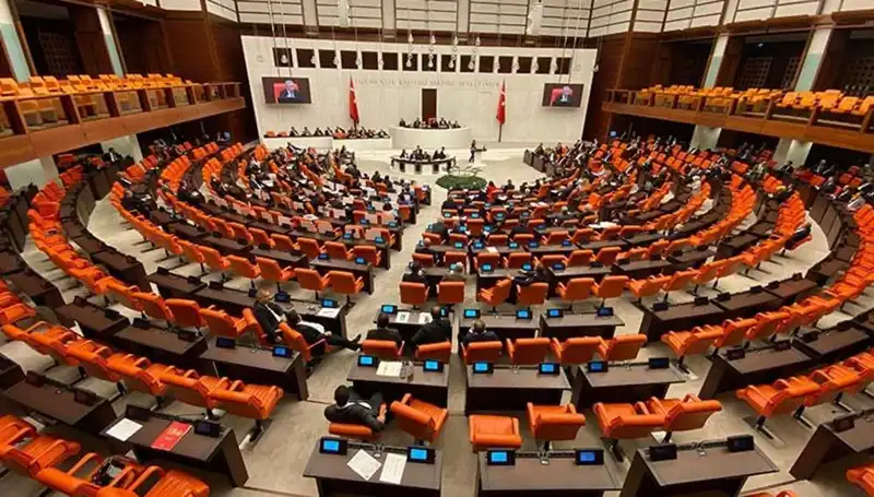 Emekli İkramiyesinde Tarihi Artış: 4 Bin TL’ye Yükselebilir!