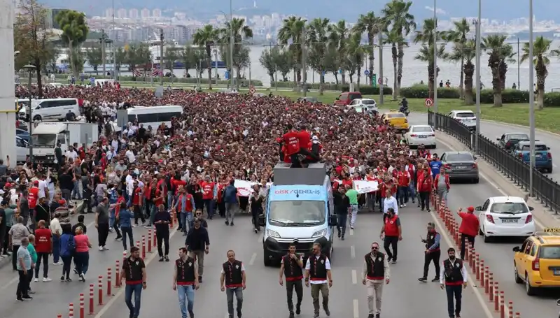 İzmir'de Grev Krizi 4. Gününde: İşçiler Neden Direniyor?