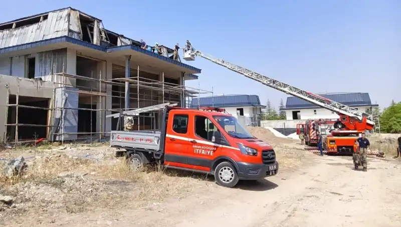 Ankara Gölbaşı'ndaki Villa Alanında Korkutan Yangın: Neler Oldu?
