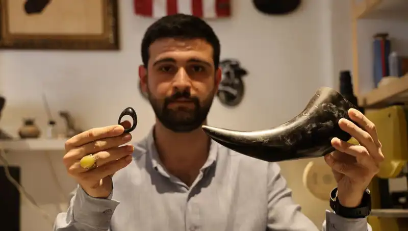 Türk Savaşçıların Efsanevi Ekipmanı: Manda Boynuzu ile Yapılan Savaş Kalkanları