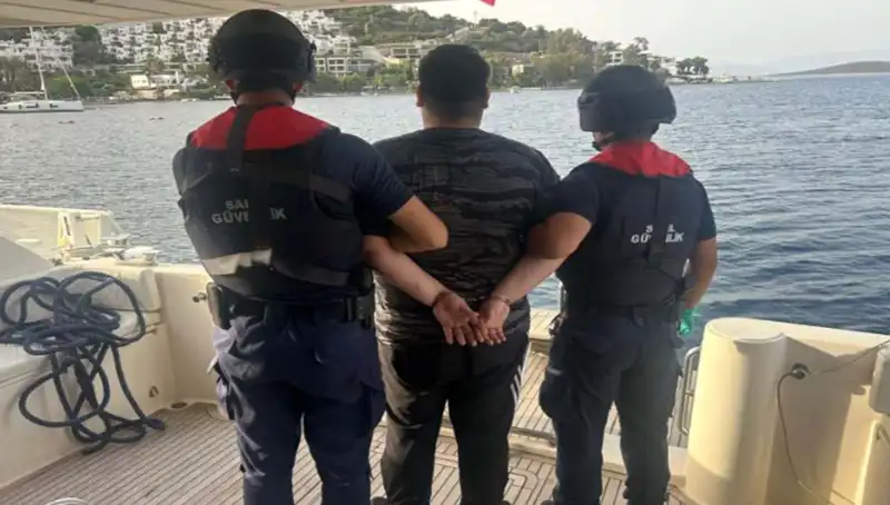 Cinayetten Aranan Casper Çetesi Üyesi, İstanbul'da Yakalandı!