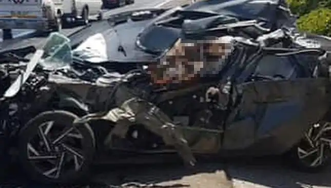 Şanlıurfa'da Otomobil Tankere Çarptı: Kazanın Ayrıntıları ve Sonucu